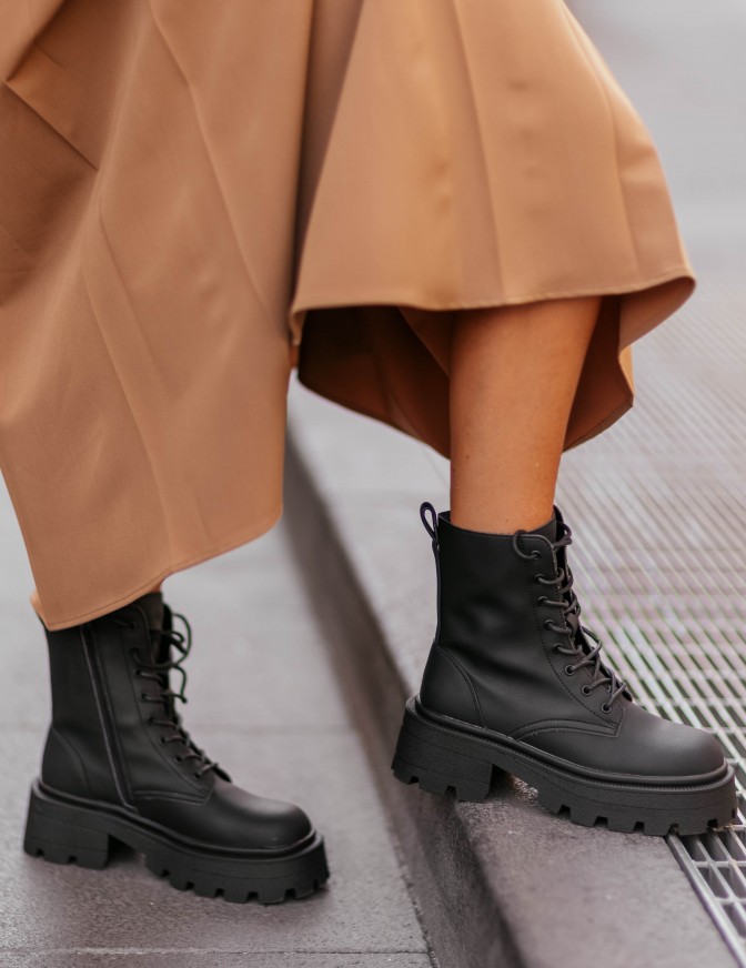 ONLY SCARPE  STIVALI ANFIBIO