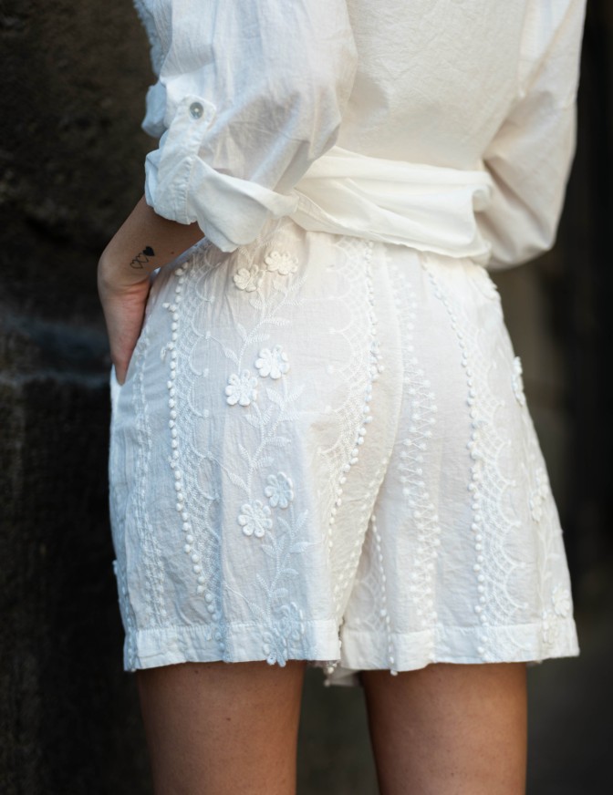 SHORT  HAVEONE RICAMO FIORI